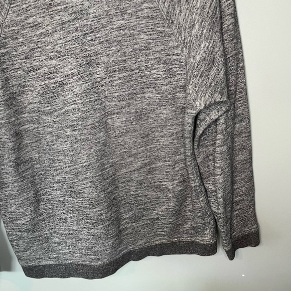 Everlane The Crew Pullover - Picture 9 of 11